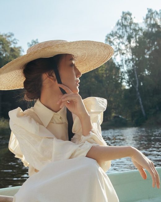 An outfit in the Ethereal style